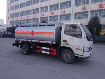 楚飛牌CLQ5070GJY5型加油車(chē)